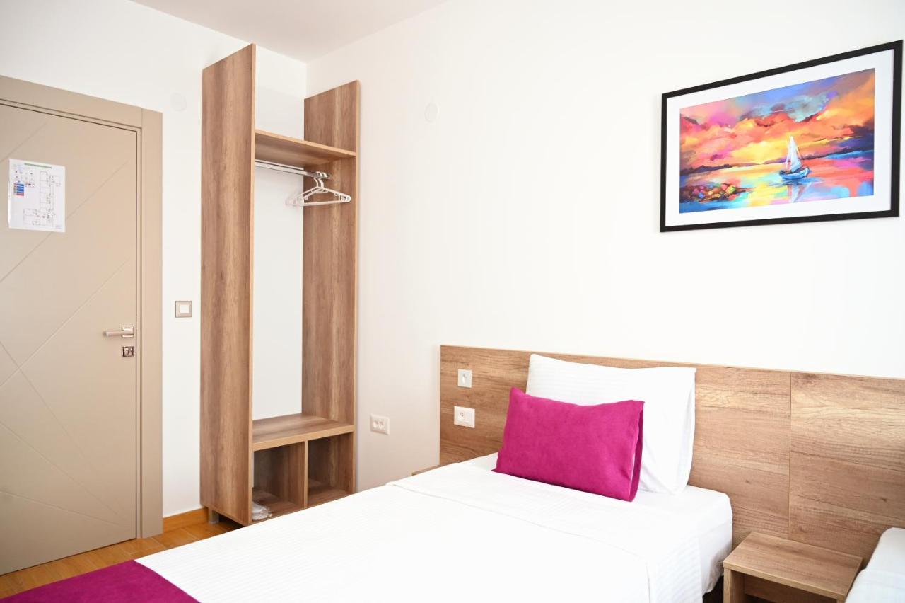 Hotel Dona, Altina Belgrad Exterior foto