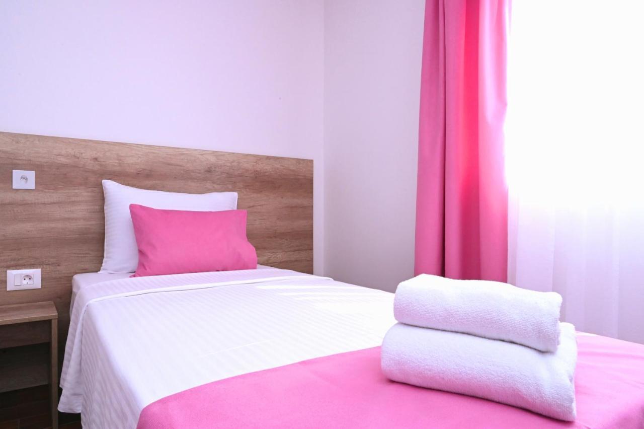 Hotel Dona, Altina Belgrad Exterior foto