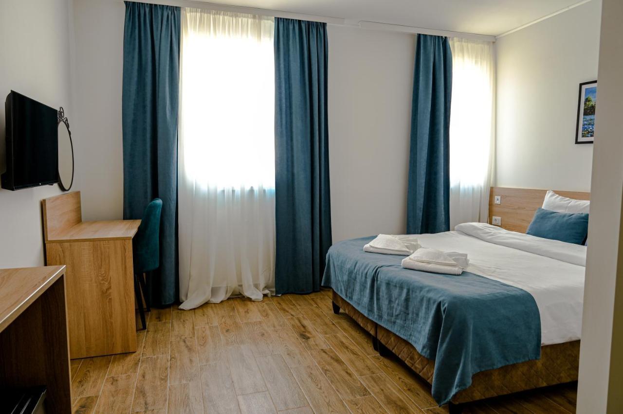 Hotel Dona, Altina Belgrad Exterior foto